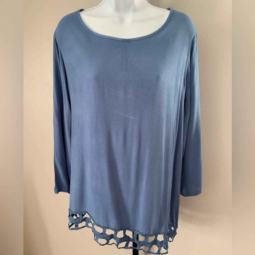NORACORA Asymmetrical Top